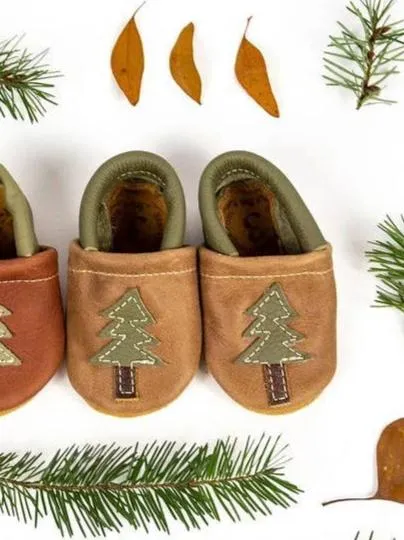 Baby Leather Shoes with Fir Tree Design | Wood/Lichen