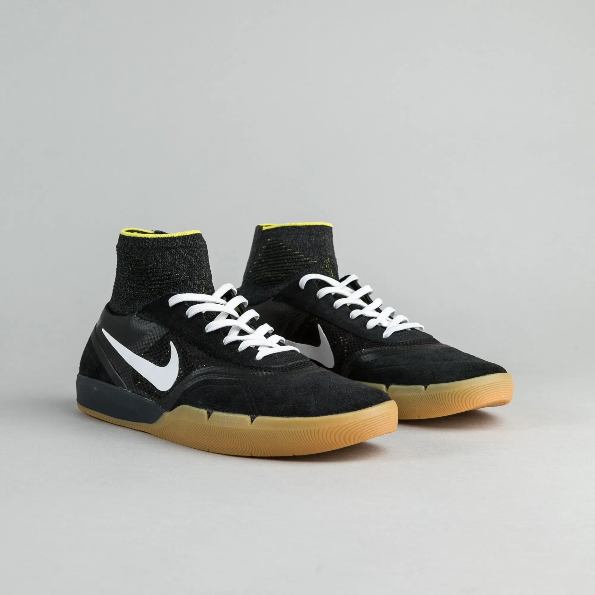 Nike SB Koston 3 Hyperfeel Shoes - Black / White - Yellow Strike