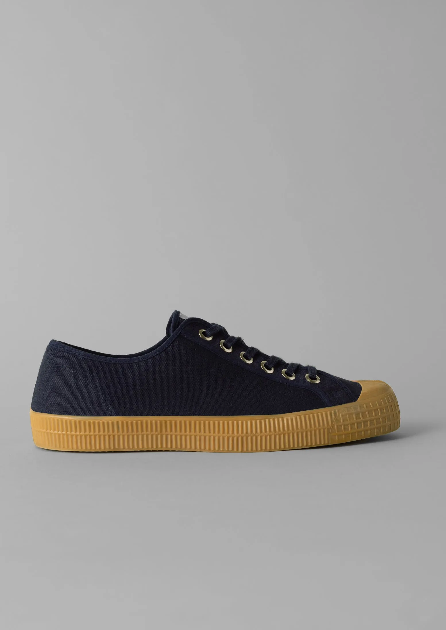 Novesta Star Master Sneakers | Navy