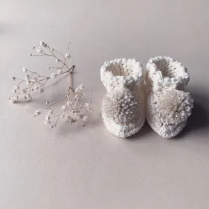 Organic cotton pom pom booties