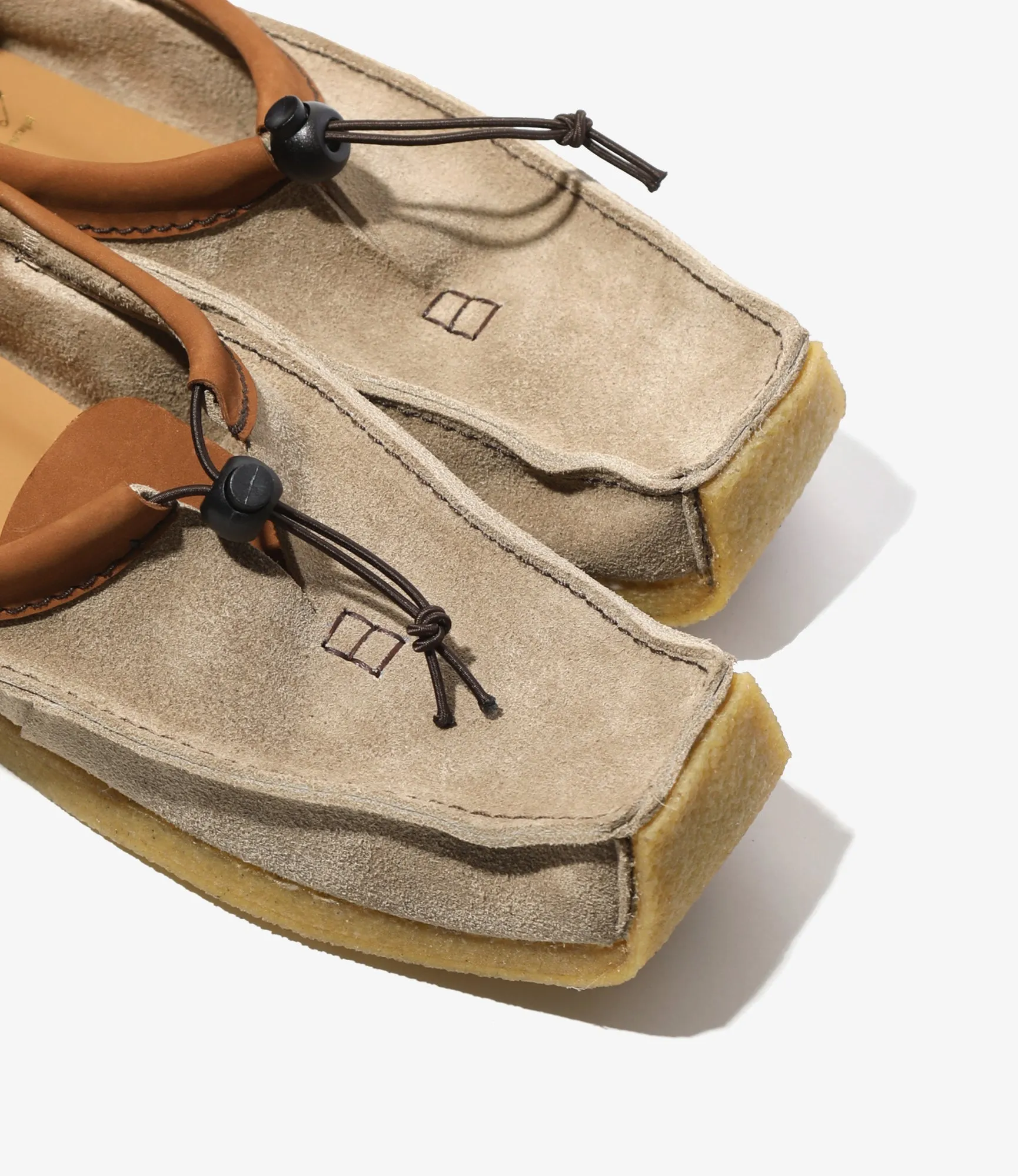 QR Low Moccasin – Sand Suede